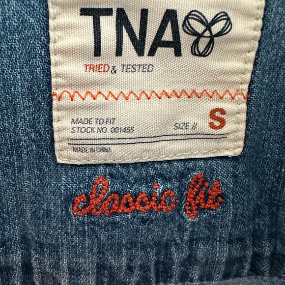 TNA Denim shirt - Picture 2 of 6